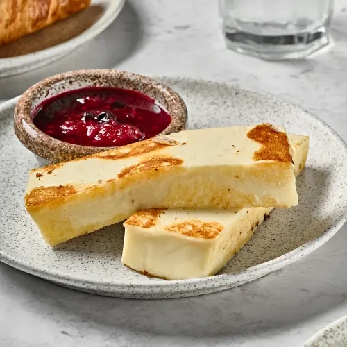 Queso Asado Con Coulis